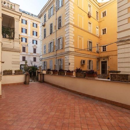 Residence Borgognoni Apartments 罗马 外观 照片