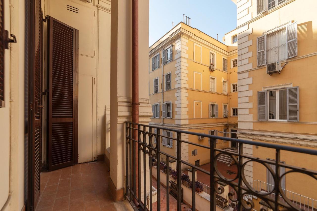 Residence Borgognoni Apartments 罗马 外观 照片