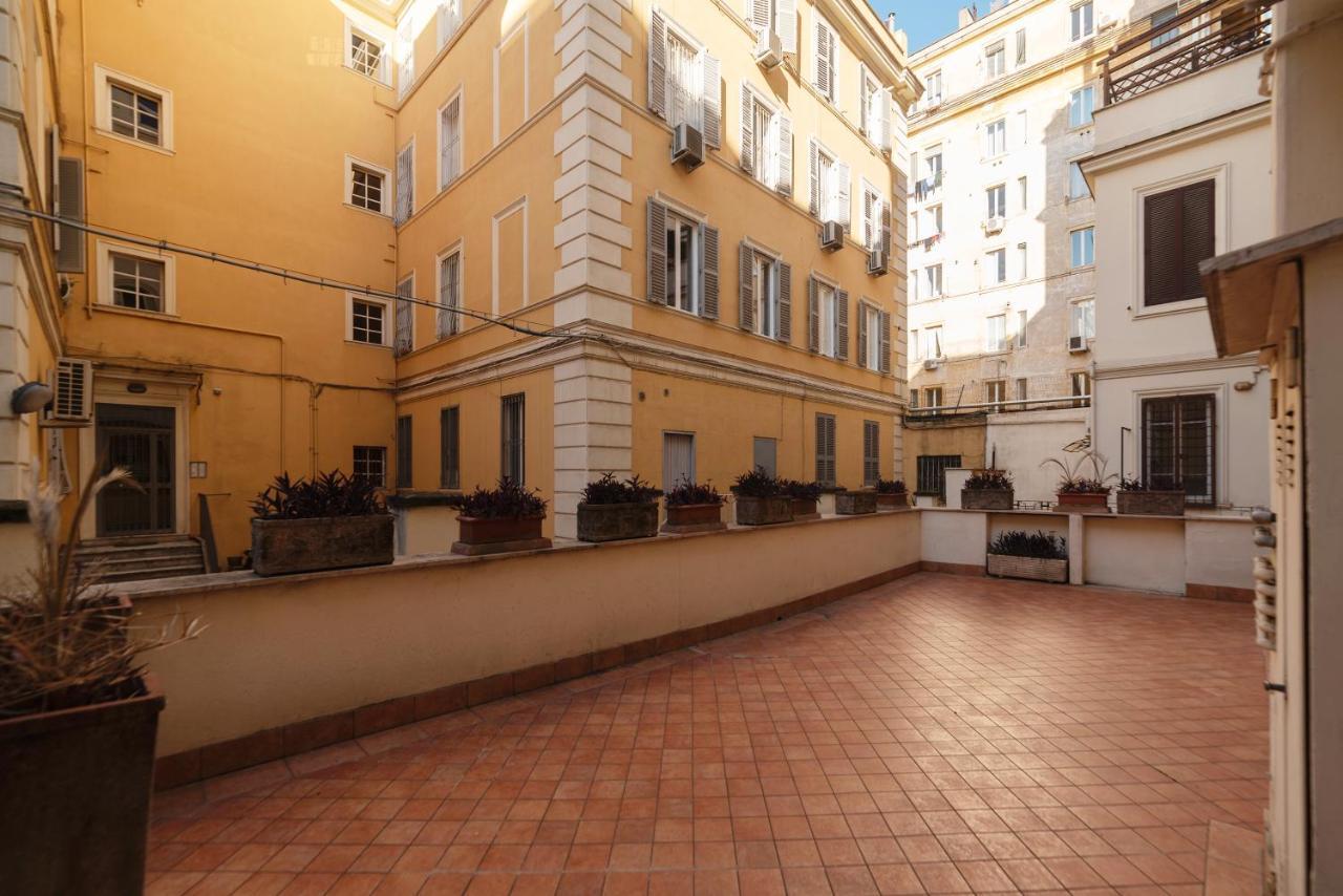 Residence Borgognoni Apartments 罗马 外观 照片